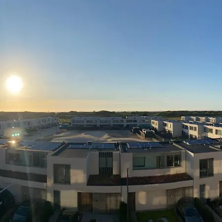 Daire Lichtrijk En Ruim Met Zeezicht - 5p Oostende